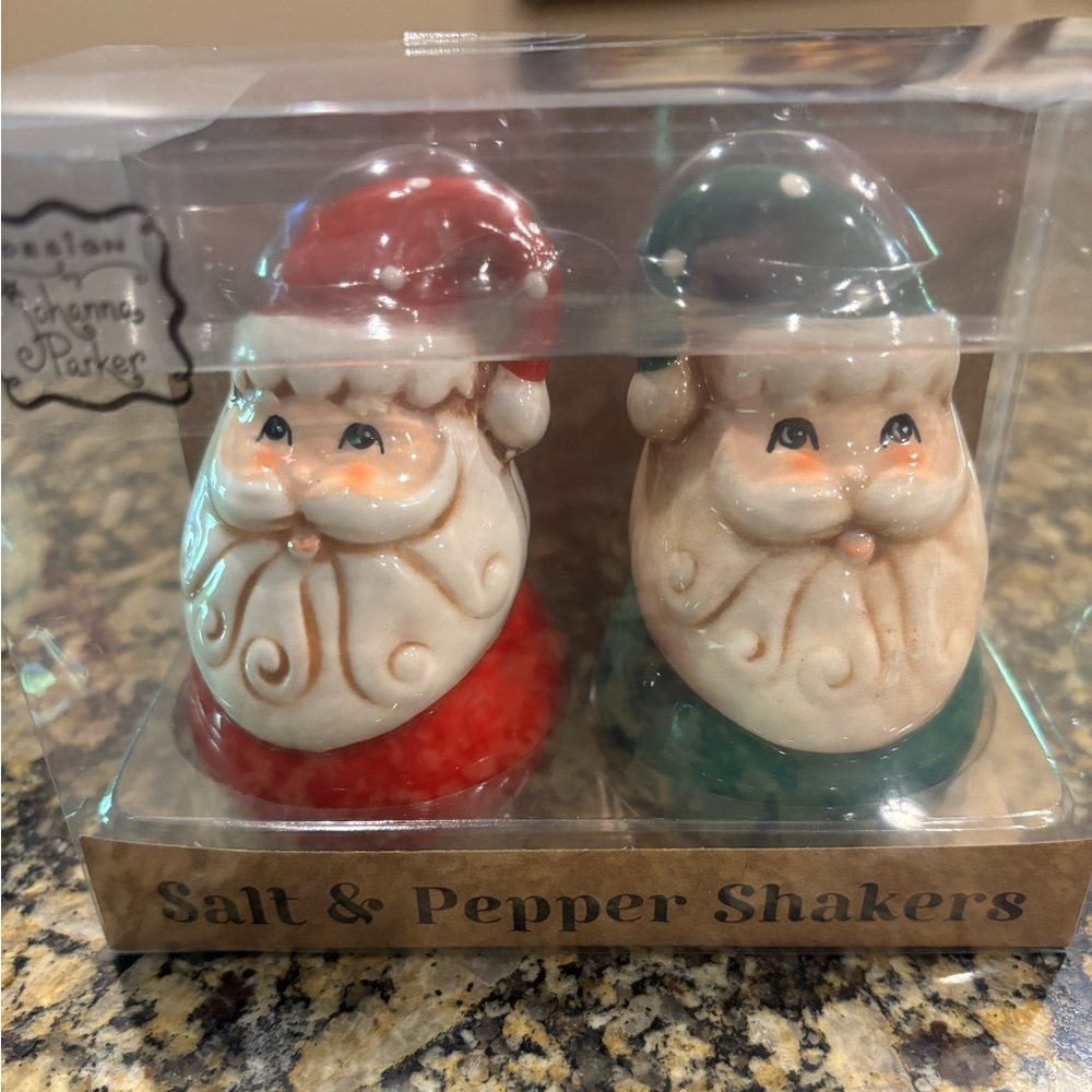 NWT Johanna Parker Santa Salt & Pepper Shakers
